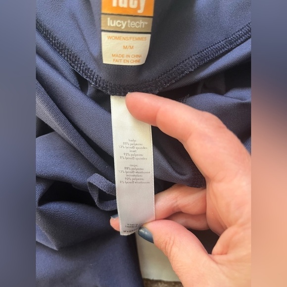 Lucy Tech Athletic Capris Navy Purple Size Medium - Picture 4 of 10